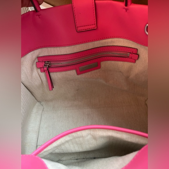 Tory Burch Small Ella Bio Tote large logo hidden pocket w/dust bag and strap - Picture 12 of 16